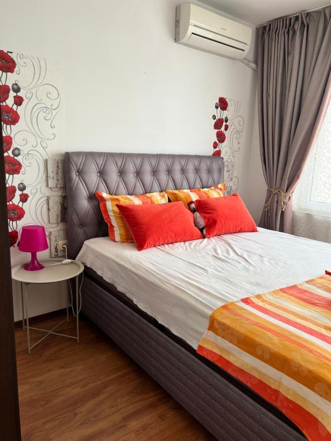 Orange Apartments Поморие Экстерьер фото